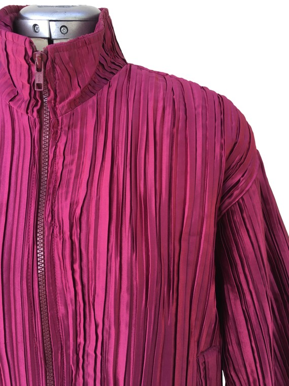 Vintage Hot Pink Satin Pleated Bomber Jacket Size… - image 2