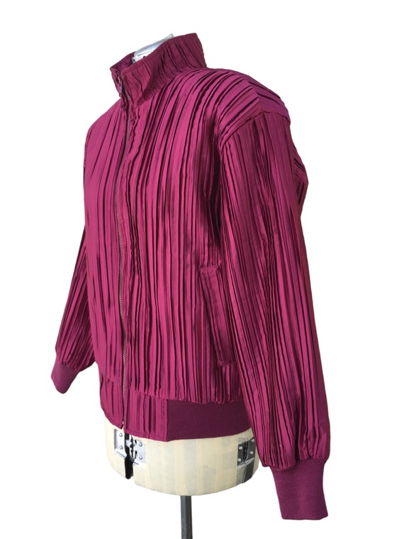 Vintage Hot Pink Satin Pleated Bomber Jacket Size… - image 7