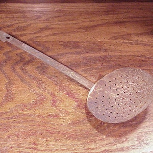 Vintage Rustic Very Rusty Metal Handheld Large Strainer, Wall Hanging, Shelf Display, Kitchen, Cabin, Country, Decorative, Home Decor, Old