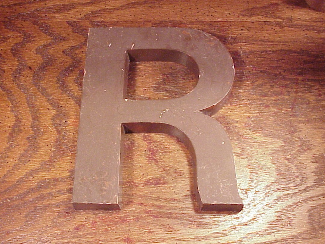 Vintage Outdoor Store Brown Capital Letter R Metal Sign, 7 7/8 Inches ...