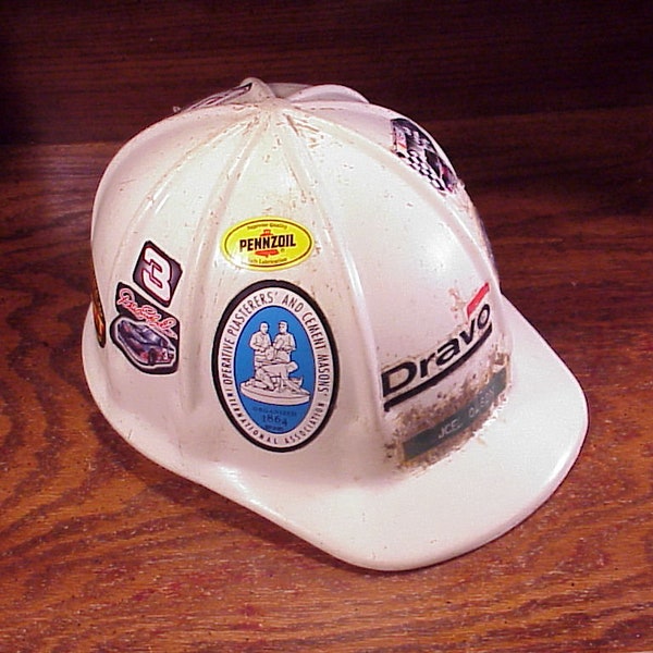 Vintage 1973 Wynochee Dam Worker's White Plastic Safety Helmet, Hat, with decals, Dravo Construction, 1970's, Historical, Old