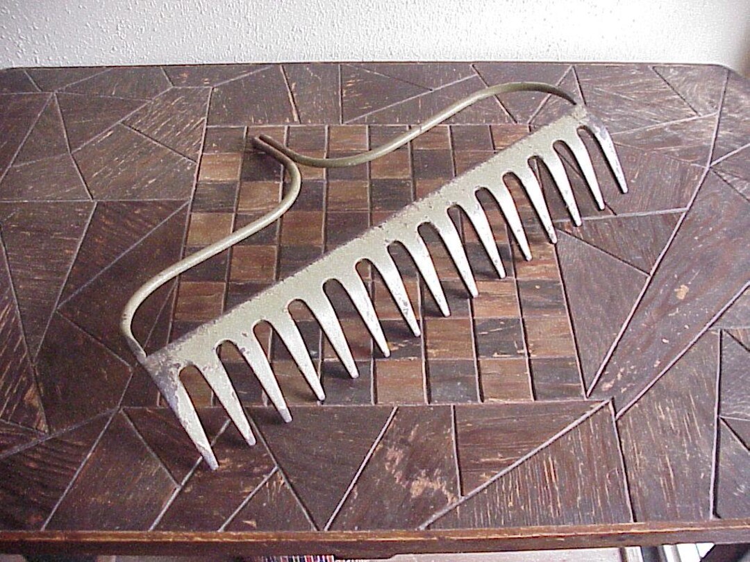 Vintage Rustic Rusty Brown Rake Head Metal Part, With 15 Tines ...