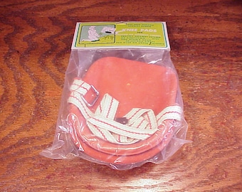 Vintage 1980's Sponge Rubber Pair of Garden Knee Pads, in Sealed Package, Made in Taiwan, Old