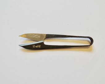 Japanese Thread Snips. Curved Blade.