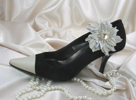 White flower shoe clips, leather shoe clips - PresentPerfect