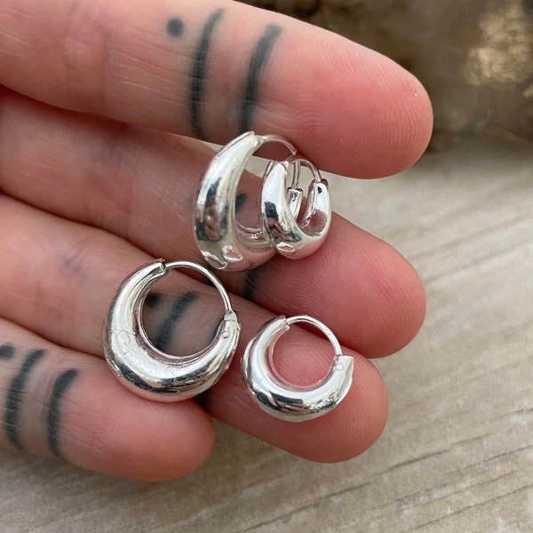 Huggie Hoops Small Hoop Earring Small Hoops Small Silver Hoops Tiny Hoop Earrings Mini Hoop Earrings Huggie Hoop Earrings Sleeper Hoops