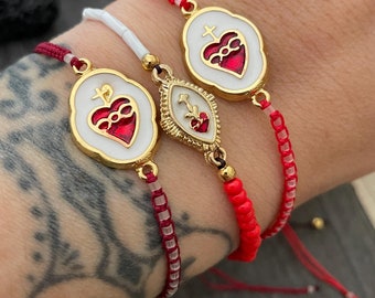 Sacred Heart Jewelry Religious Bracelet Charm Bracelet Prayer Bracelet Sacred Heart Witchy Jewelry Gothic Bracelet Heishi Bracelet Pastel