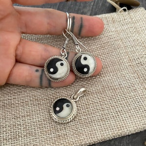 Yin Yang Jewelry Set: Boho Earrings and Necklace