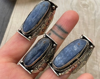 Blue Kyanite Rings Blue Kyanite Gemstone Rings Blue Stone Ring Stone Ring Blue Crystal Ring Gypsy Ring Oval Ring Chunky Ring Raw Stone Ring