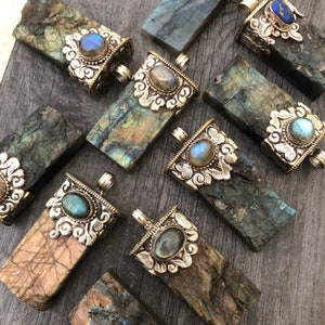 Cool stone necklaces cheap