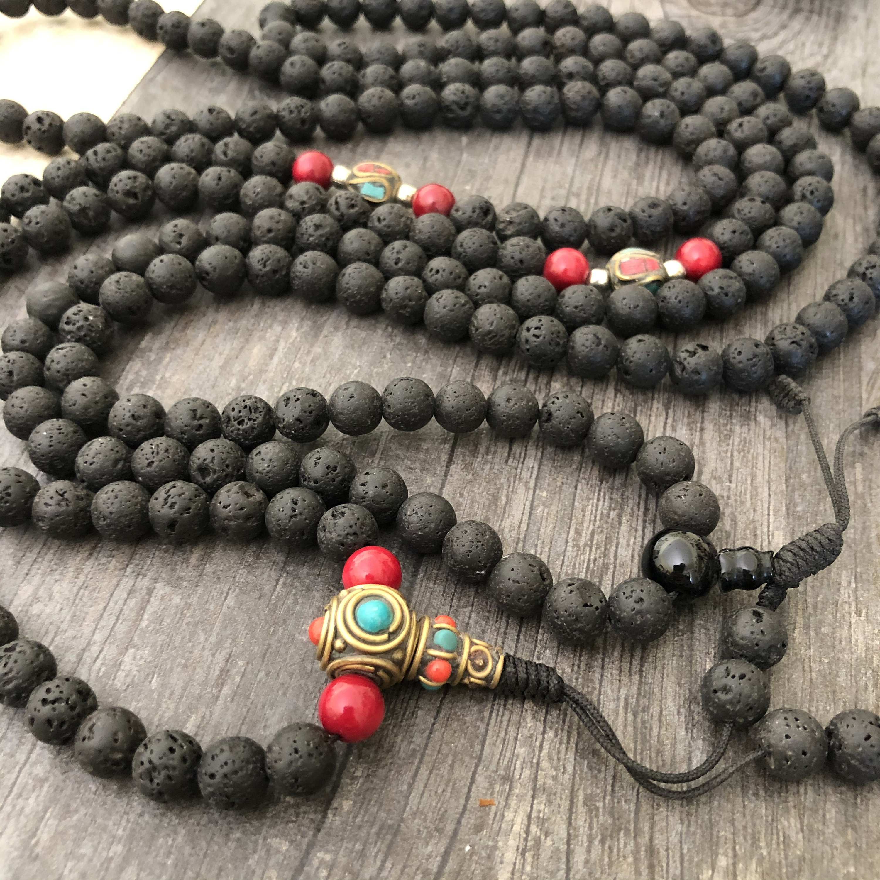 mala beads,Rosary beads, Vajra Bodhi Bead Bracelet, Buddhist Prayer Beads  Necklace with The Nine Palace Eight Trigrams Pendant, 108 Mala Beads
