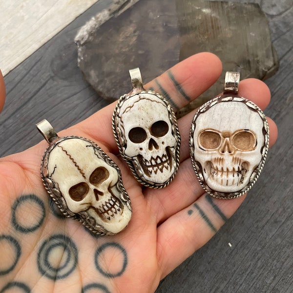 Skull Pendant Skull Necklace Skull Charm Focal Pendant Carved Bone Pendant Carved Bone Necklace Tibet Pendant Skull Pendants Skull Amulet