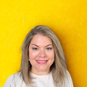 LinkedIn Profile Photo - Background Editing