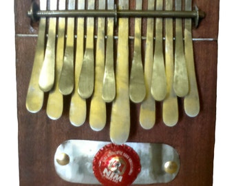 Handgemaakte Kalimba in een | Afrikaans muziekinstrument | + Gratis | Duim Piano, Nyunga Nyunga, Afrikaans instrument