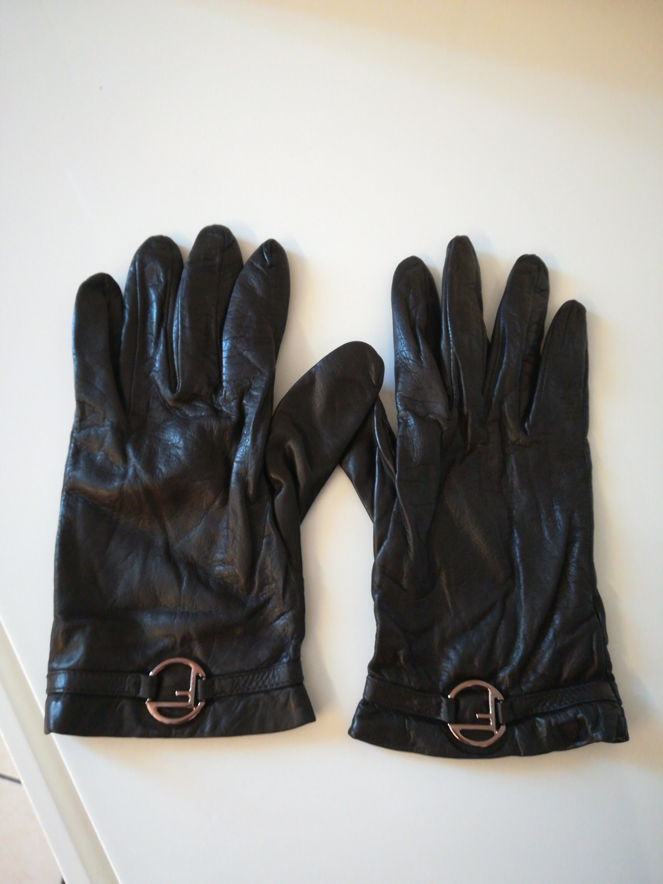 Louis Vuitton Gloves Rose Knitted Glove Monogram Extravagant -  UK