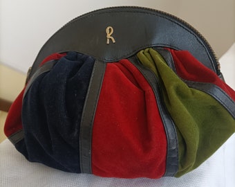 Roberta di Camerino vintage hand clutch bag