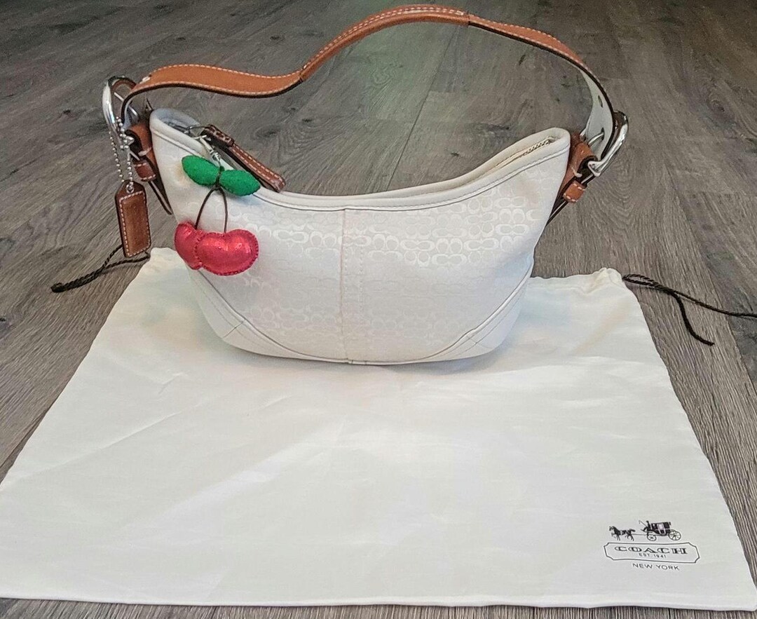バッグ 00S coach signature Soho Hobo hand bag Coach Signature White Leather Hobo Handbag Soho Pleated