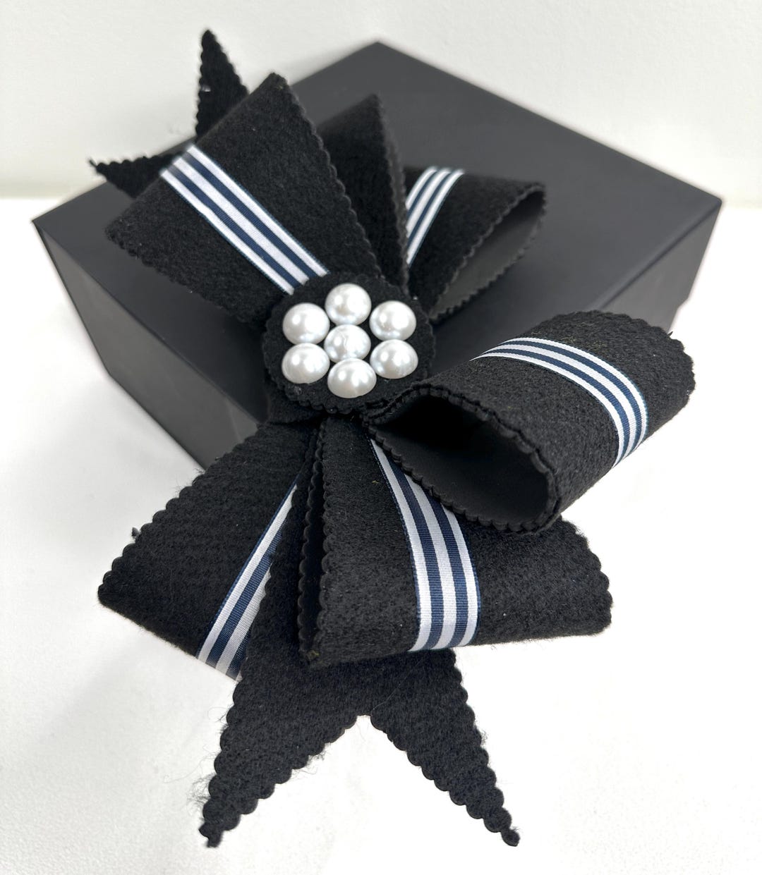 Luxury Black & White Gift Bow , Gift Box Bow Topper , Xmas Gift Box Bow ...