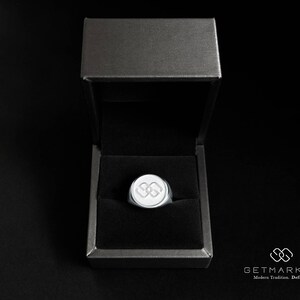 Personalized Signet Ring JW0001 image 5