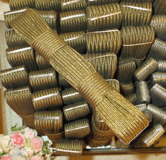 Beautiful Gold Metallic Satouche Piping Small Scallop Dark Patina French