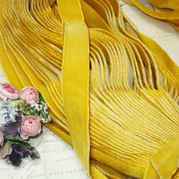 ETC MUSTARD YELLOW JEWELRY 1//8/" RAYON VELVET RIBBON DOLLS JAPAN BTY