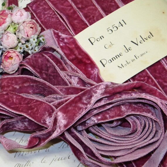 1y 3//8/" RASPBERRY RED VELVET RIBBON ANTQ FRENCH DOLL TRIM ROSETTE ROCOCO CRUSH