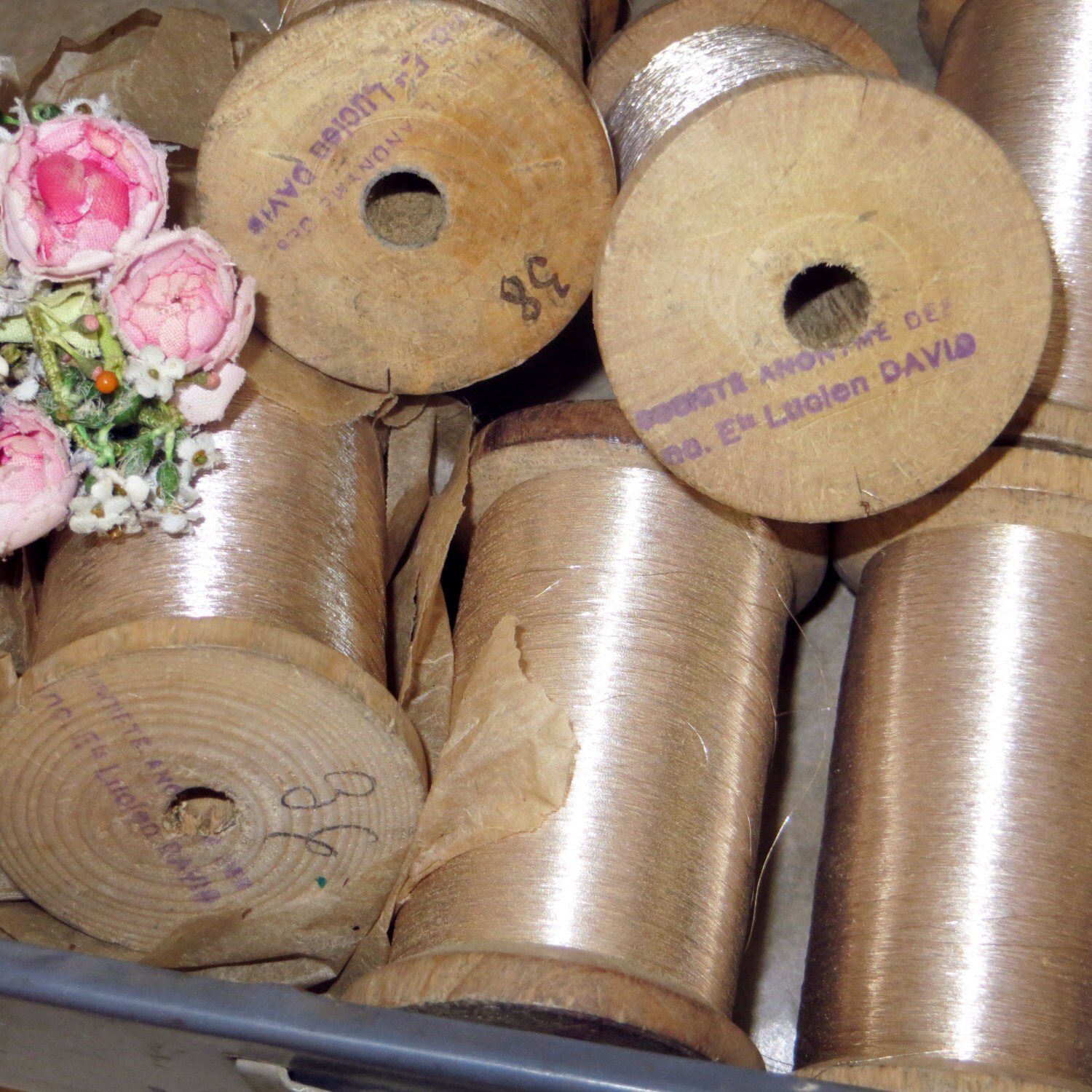 Lrg FRENCH METAL CHAMPAGNE Color Spool Silver Gold Thread Bobbin ...