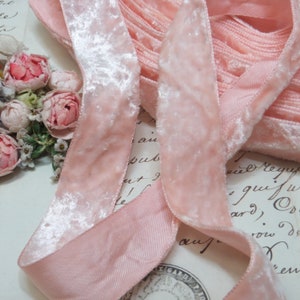 2y 1950 Patina PINK CRUSHED VELVET Ribbon Tag: shabby French Antique Trim aged patina cottage RoseGold ribbonwork 1920 Flapper  hat