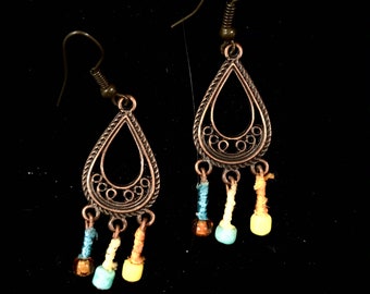 Dangled colors earrings