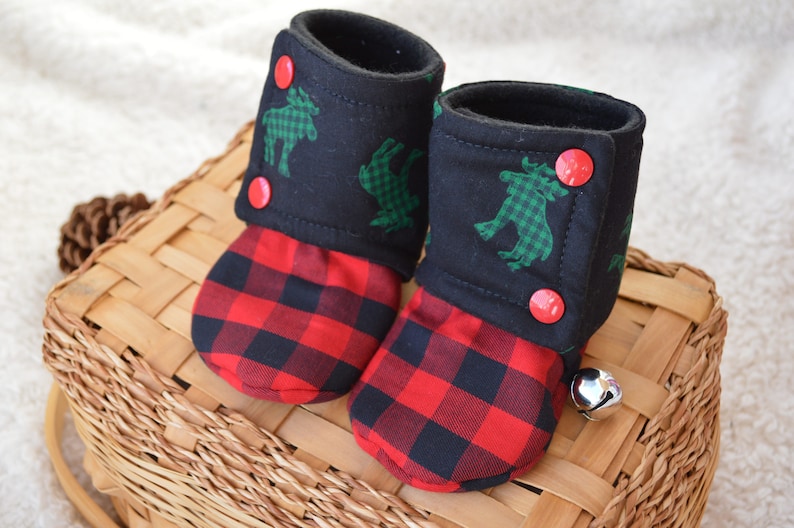 Buffalo Plaid Baby Booties Stay On Moose Cardinal Cabin Etsy