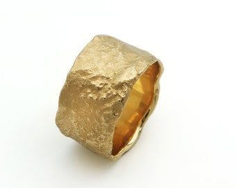14K Solid Gold Hammered Textured Wedding Ring, Unique and Modern Design, Wide Cigar Band