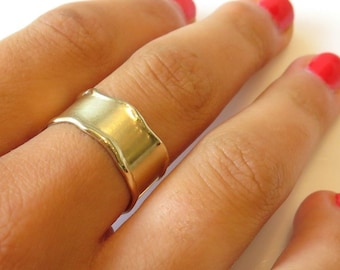 Wedding Ring for Women, 14K Gold Band, Wide Ring, Gold Statement Ring, Unique Wedding Ring, Hammered Ring, Stack Gold Ring, Cigar Ring,Matte