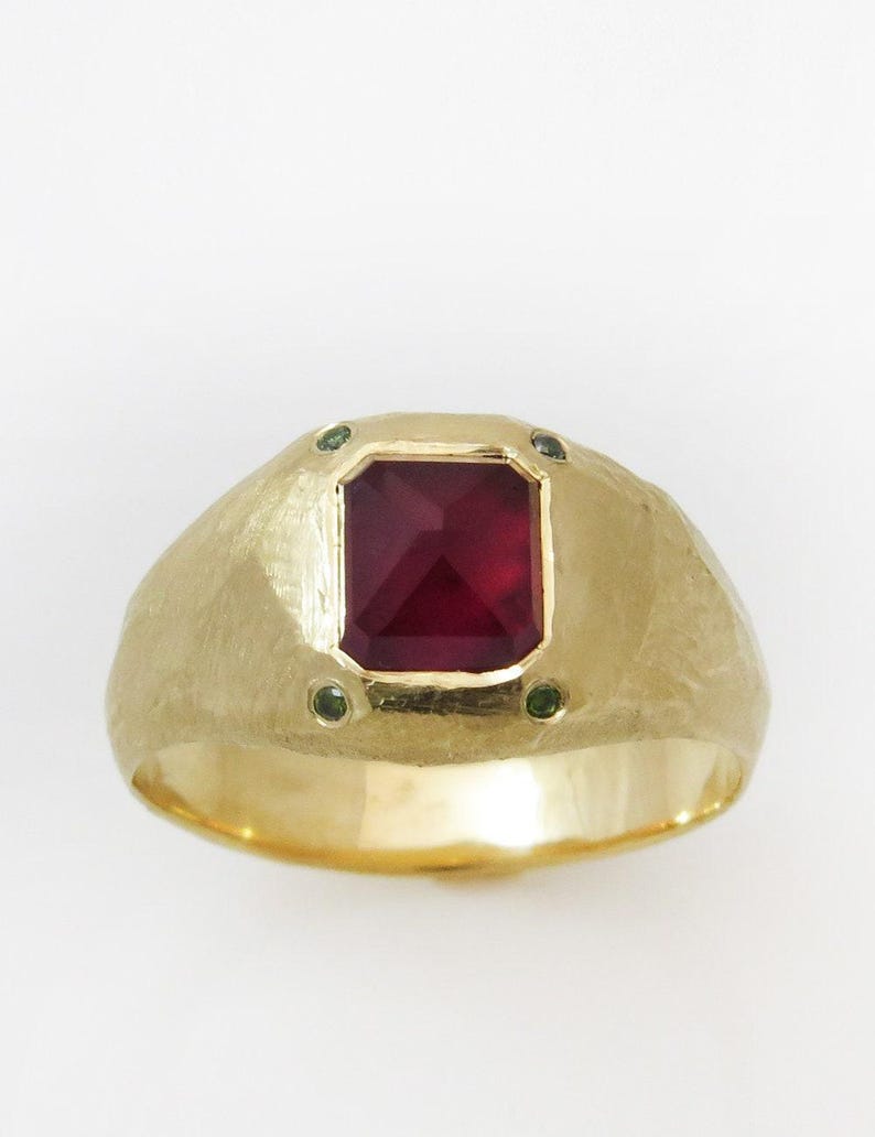 Statement Ring, Ruby Ring, Multistone Ring, Cocktail Ring, 18K Diamond Ring, Bezel Ring, Rose Cut Ring, Signet Ring, Ruby And Diamond Ring