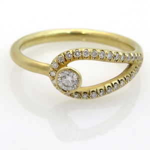 Diamond Ring for Women, Modern Diamond Ring, Fine Diamond Ring, Pave Diamond Ring, Multi Diamond Ring, 14k Solid Gold Diamond Ring, Unique