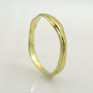 14k Gold Hammered Wedding Band, Rustic Modern Ring, Unisex Wedding Band, Unique Solid Gold Ring, Promise Ring, Minimalist Jewelry