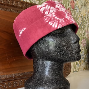 Shibori Hat in Upcycled Organic Cotton Karamatsu Shibori African Style Kufi Hat Raspberry Pink Brimless Hat image 3