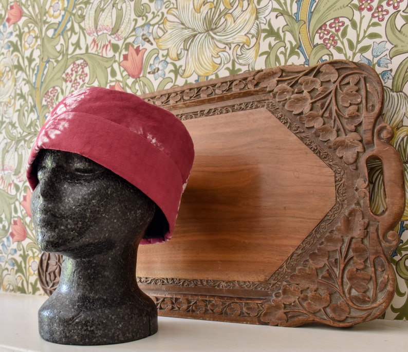 Shibori Hat in Upcycled Organic Cotton Karamatsu Shibori African Style Kufi Hat Raspberry Pink Brimless Hat image 2