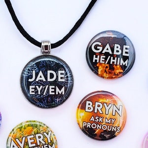 Personalized Pronoun Necklace | Customized Pronoun & Name Jewelry | Personalized Pronoun Jewelry