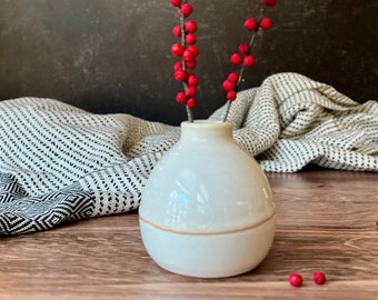 Ceramic bud vase- small vase with white and off-white glaze- modern farmhouse decor- wedding gift, housewarming gift, small vase gift