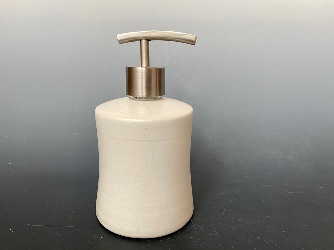 White ceramic soap dispenser or lotion pump holds 10 oz | Etsy