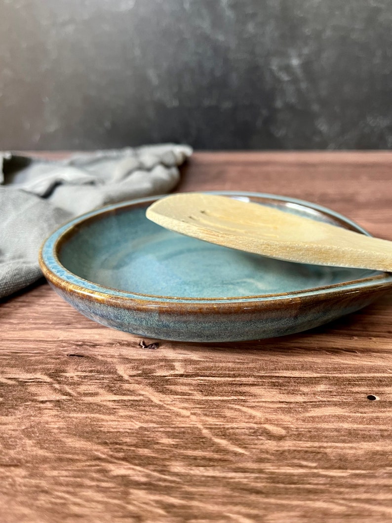 Kitchen spoon rest wheel thrown ceramic spoon rest with light and sky blue glaze kitchen gift, cooking gift, handmade spoon holder image 4