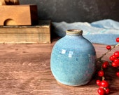 Small ceramic bud vase, blue vase, small bud vase- housewarming gift, birthday gift- small blue vase, blue bud vase gift, gift for gardener