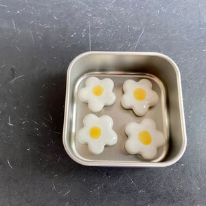 Ceramic flower magnets in tin white daisy flower magnets handmade ceramic magnet set in square tin, daisy fridge magnets, stocking stuffer image 9