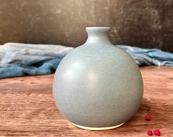 Ceramic bud vase- matte blue ceramic vase- wheel thrown ceramic flower vase- housewarming gift, wedding gift- matte glaze, minimalist decor