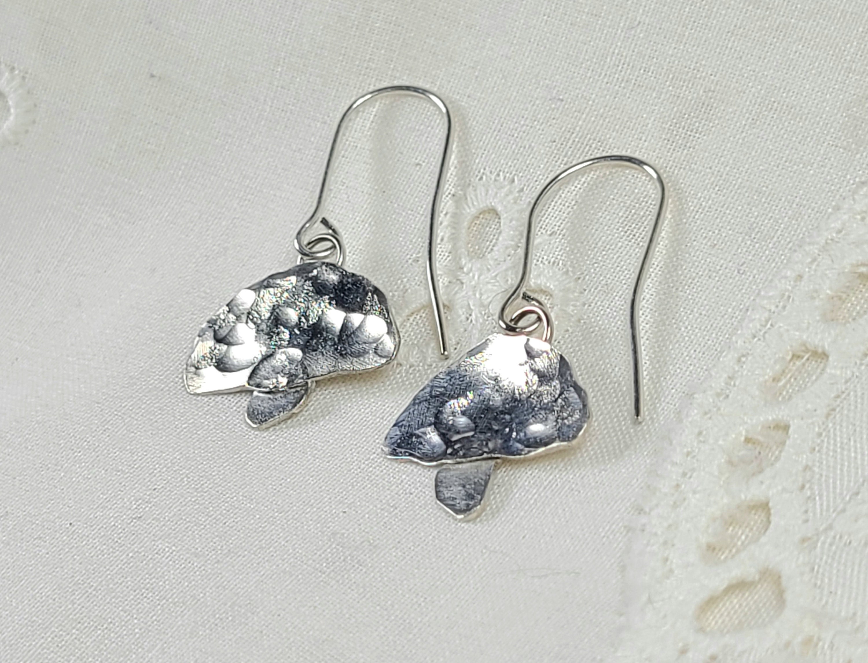 Orecchini a bottone in argento sterling a forma di piccolo fungo - Italia