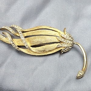 W.GERMANY製 ヴィンテージブローチゴールドフィリグリー flower Golden Flower Brooch - Etsy