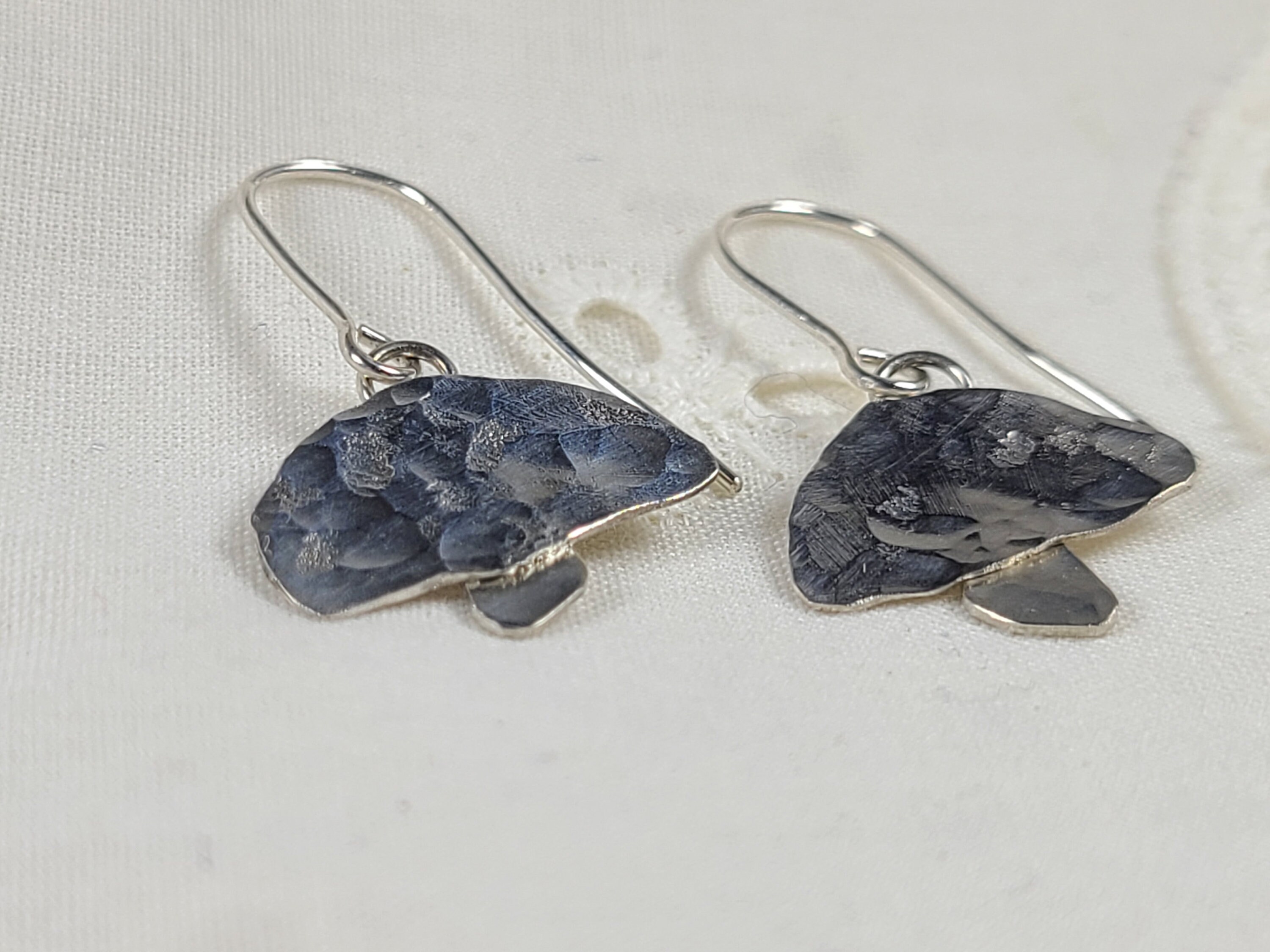 Incantevoli orecchini pendenti a forma di fungo in argento sterling - Gioielli con ciondoli stravaganti ispirati ai boschi - Italia