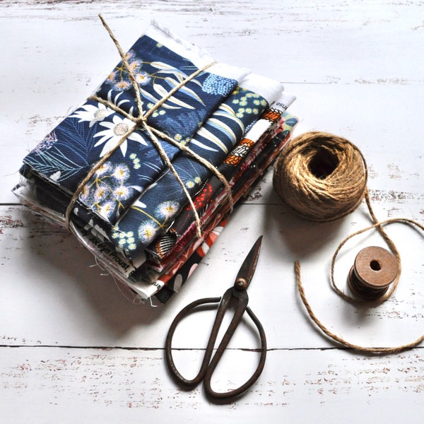 Fabric Remnant Bundle, Jocelyn Proust Pre Washed, 100% Cotton, Australian Native Flower Fabric Mix 350g