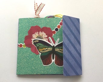 Butterfly Mini flip book, spring mini journal, journaling supplies, mini snail mail, happy mail, penpal gift idea, ready to ship