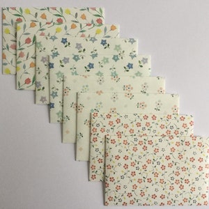 Flower small envelopes, patterned floral stationery, snail mail, handmade small envelopes, set of 8, patterned, spring, watercolour